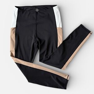 MoveTheory | Full-Length Yoga Leggings with Side pockets | Black/Tan | Size L